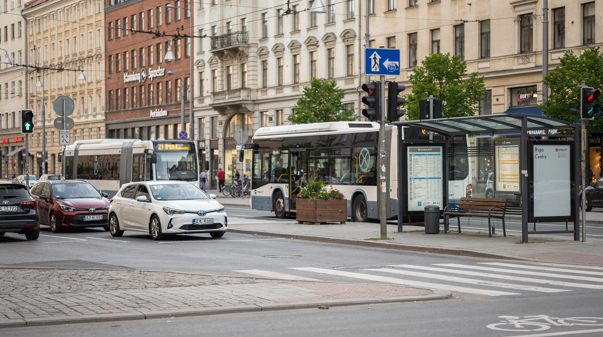 How to plan a Baltic capitals 7-day road trip in 2026 — A complete 2026 planning guide for a 7-day Baltic capitals road trip: two routes
