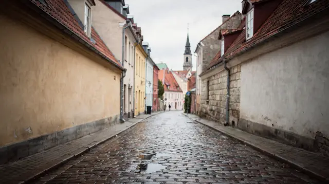 Riga: guided Old Town walking tour